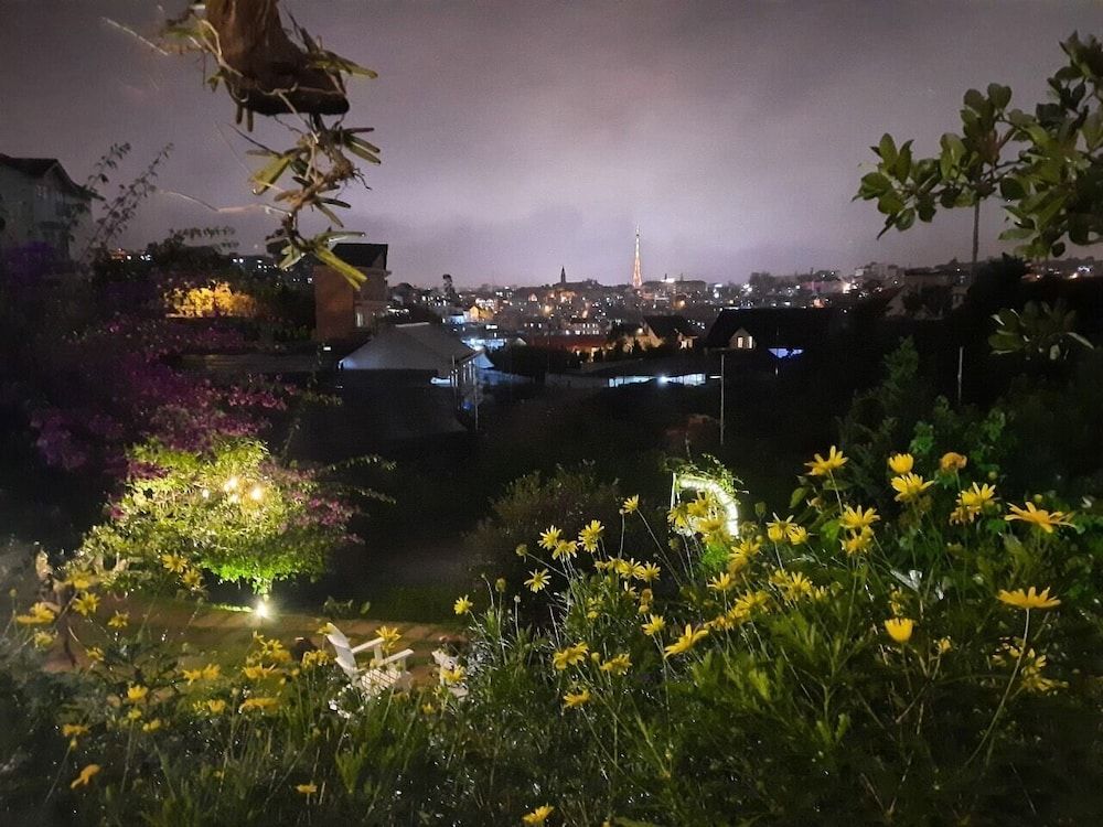 An Garden Dalat Superior Double Room, Garden View 11
