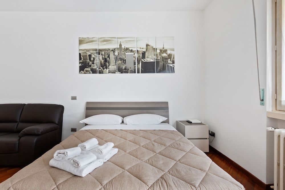 undefined Bartolini 4