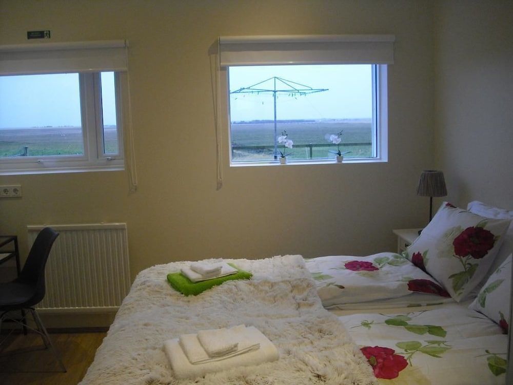 1A Guesthouse Double or Twin Room, Private Bathroom 3