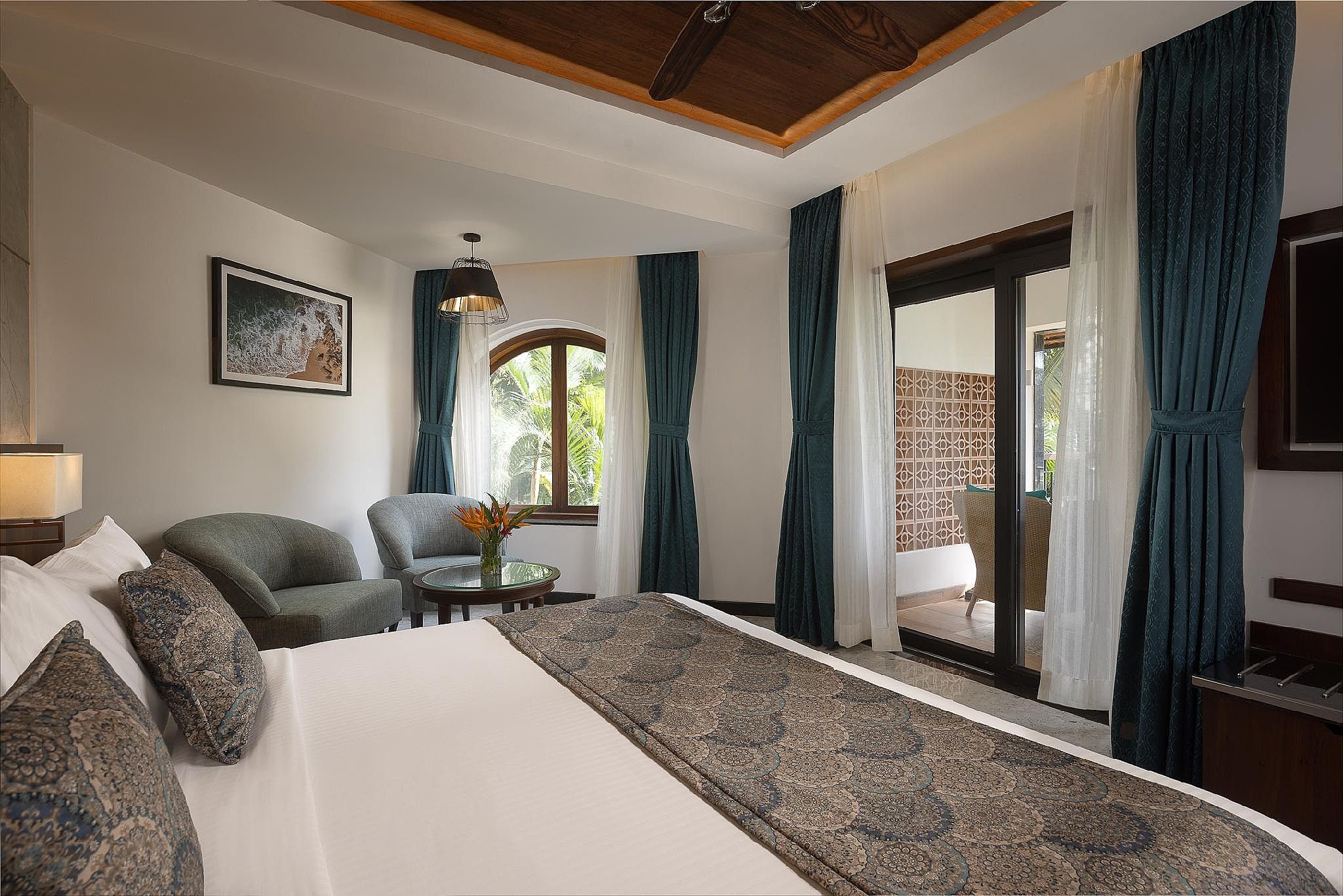 Junior Suite Pool View King