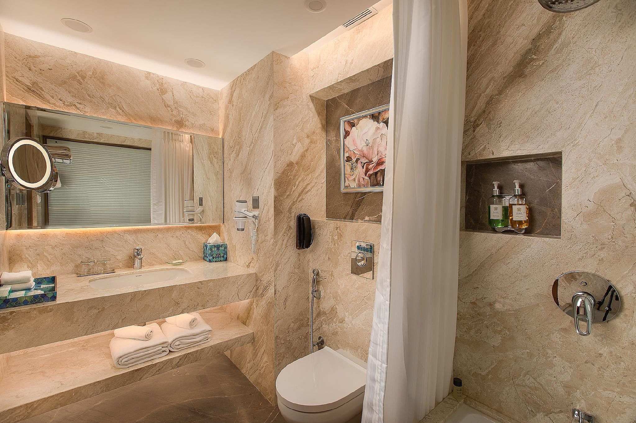 Superior Suite with Executive Lounge Access