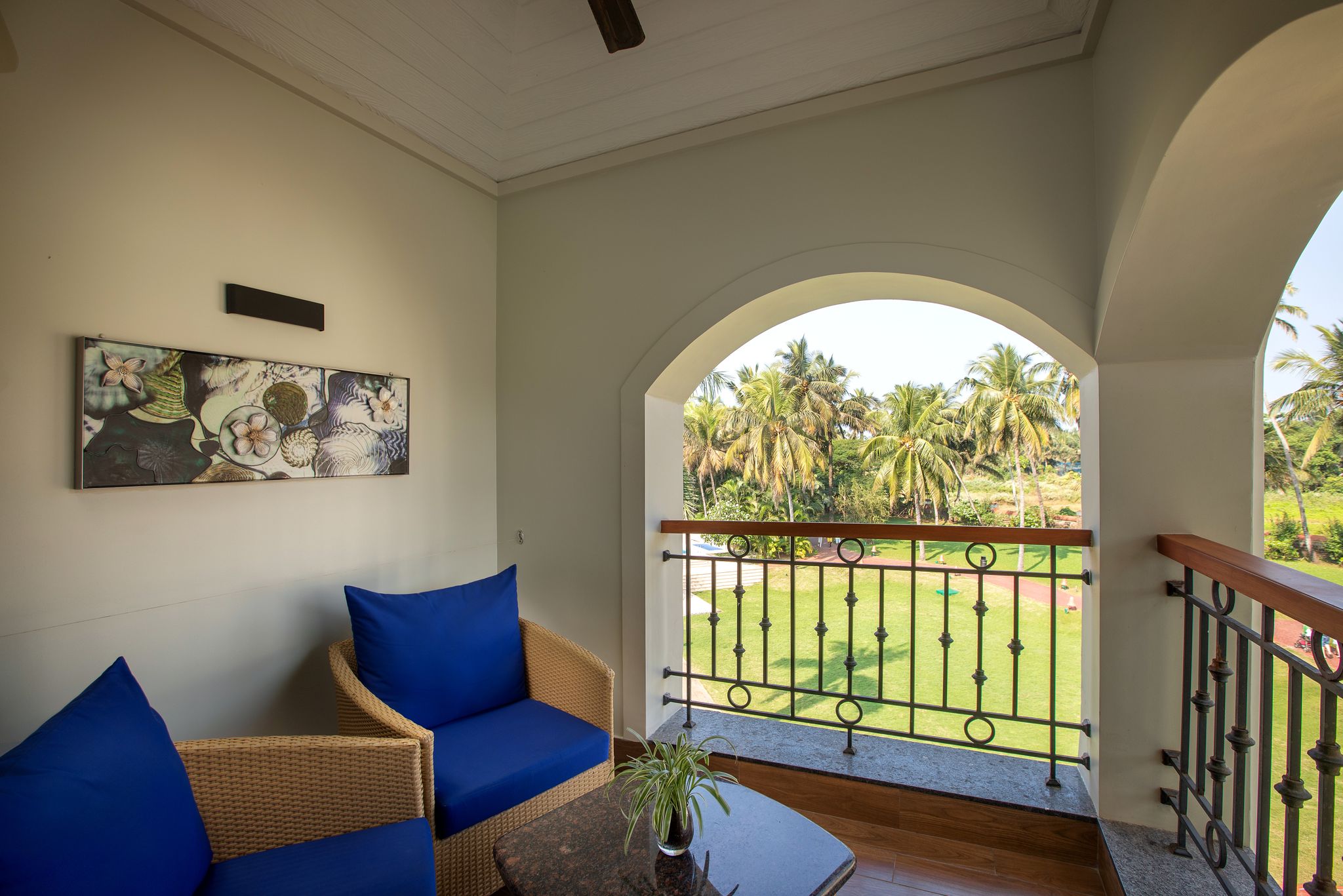 Kenilworth Resort & Spa, Goa Premier Club Room with Happy Hour (5-7 PM), Unlimited Tea / Coffee / Non Alcoholic Drink at Lobby BAR / Food, Beverage & Spa  Discount 3