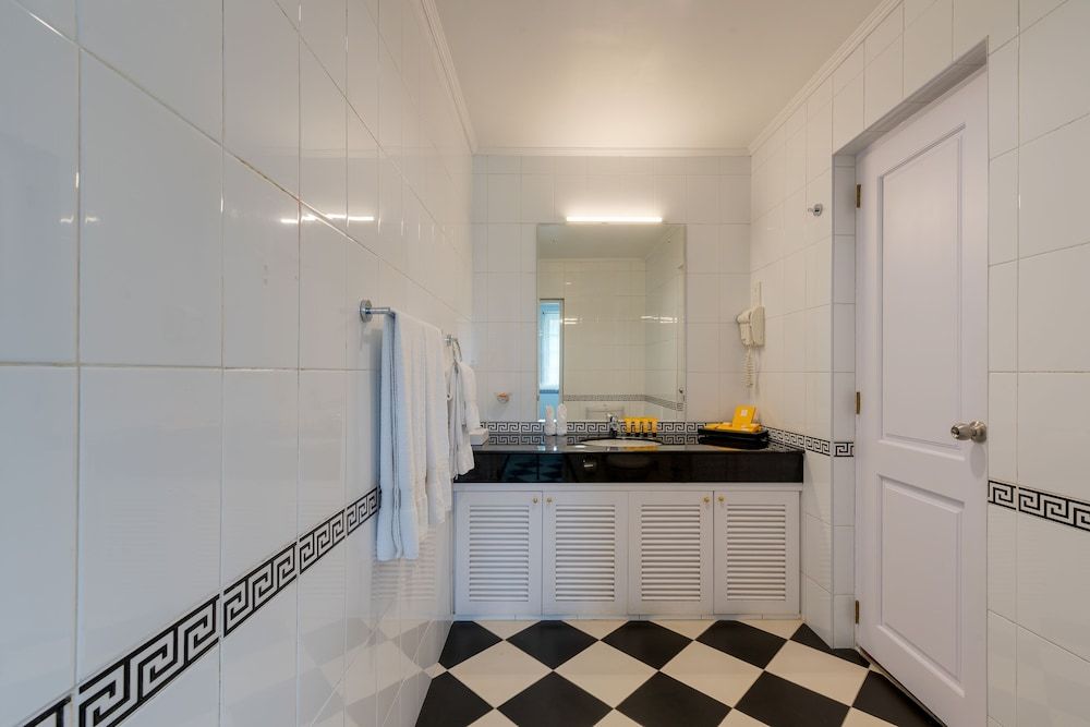 Langdale Boutique Hotel by Amaya Premium Double Room 5