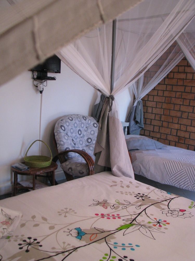 Avamada Lodge Comfort Triple Room, Multiple Beds, Pool View 2