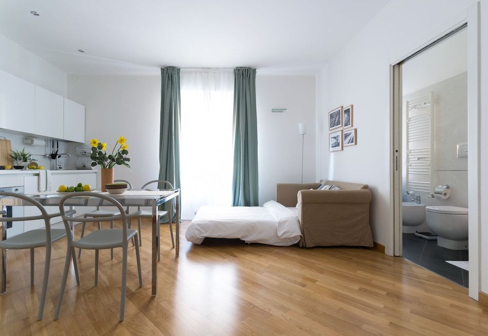 HouSmart Nazario Sauro 15 Apartment, 1 Bedroom 20