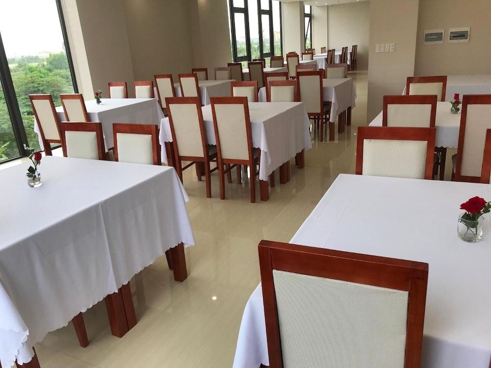 undefined Windy Hotel Quang Binh 7