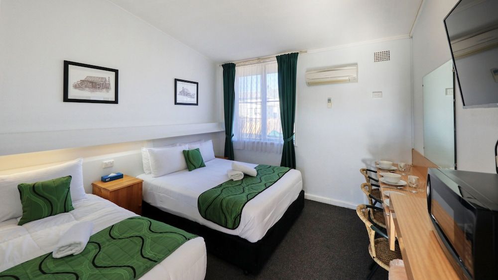 Comfort Twin Room