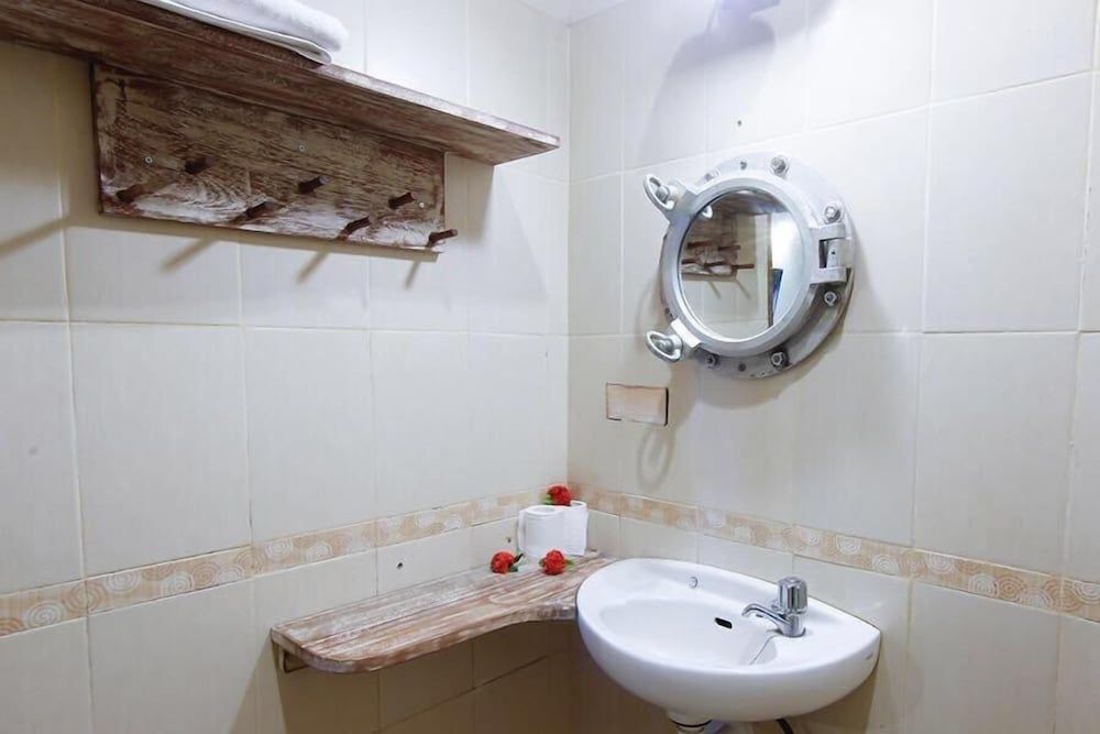 Sama - Sama Bungalow Standard Room 4