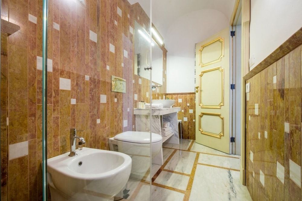 undefined Da Rooms 6