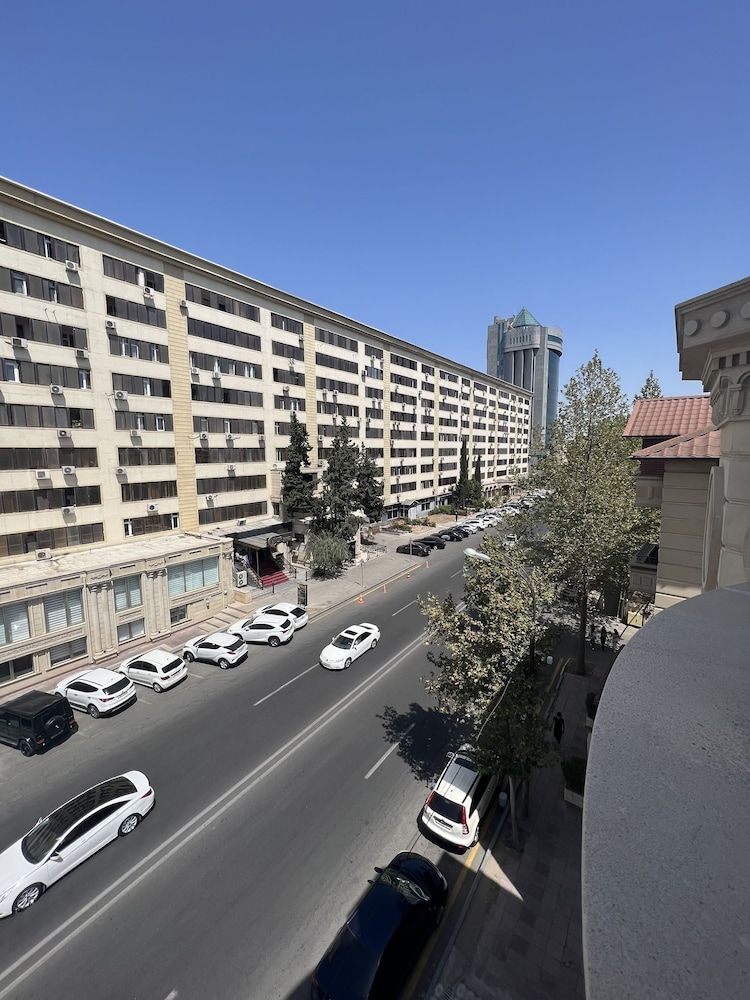 undefined Merida Hotel Baku 2