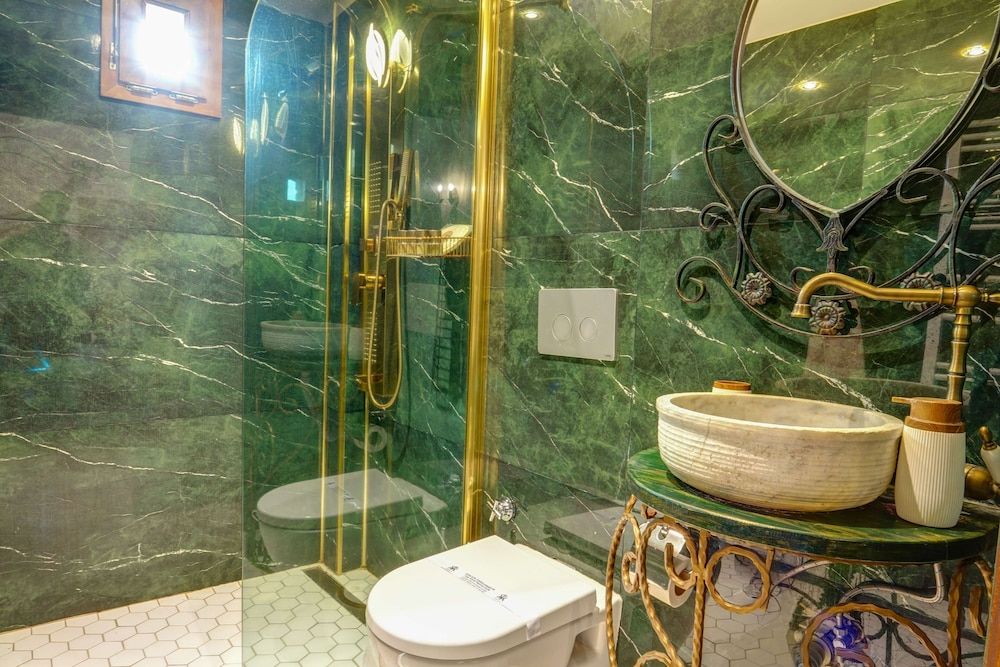 Kerem Ile Asli Hotel Comfort Room 4