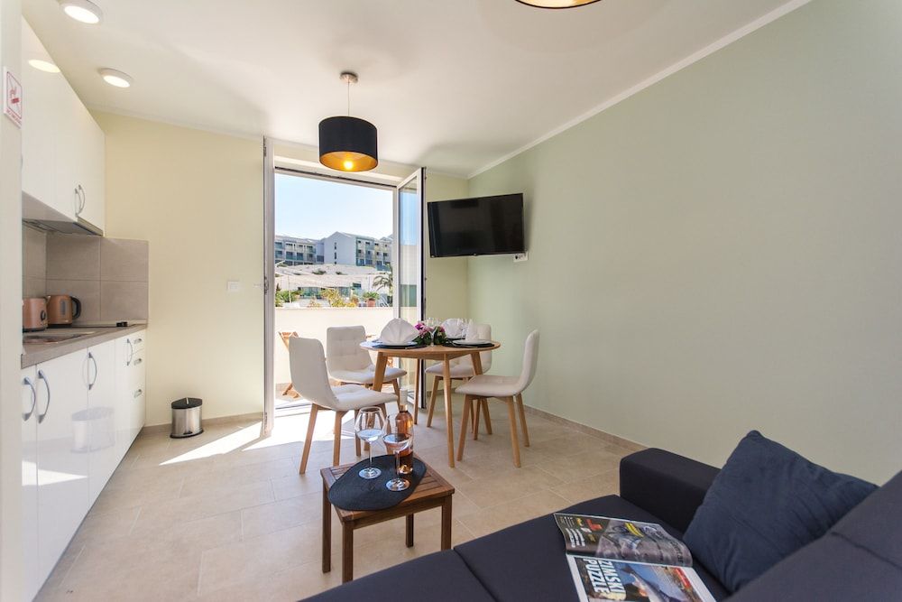 undefined Apartman Sensation 9