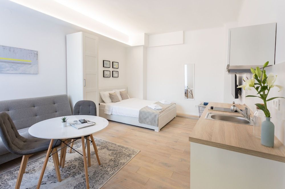 undefined Bright and Modern Main Square Studio 10