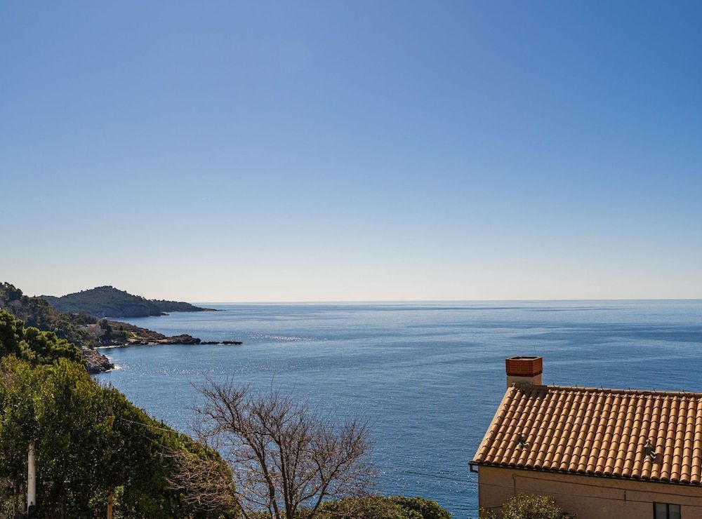 Apartment Butterfly Apartment (One Bedroom Apartment with Sea View) 11