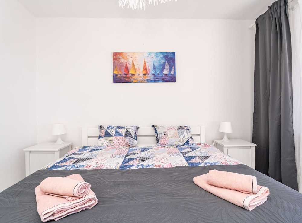 undefined Apartment Butterfly 7