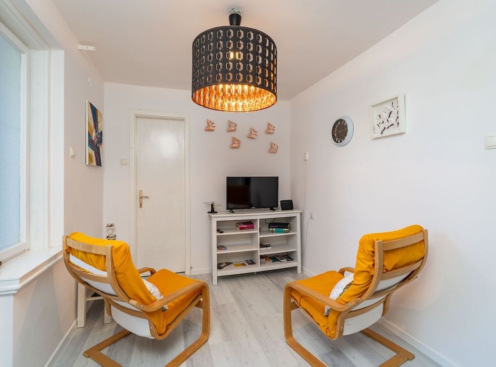 undefined Apartment Butterfly 5