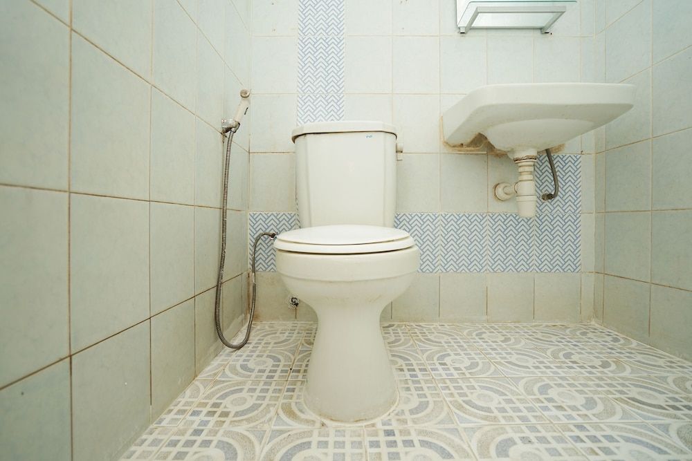 Merapi Inn Syariah Standard Room 14