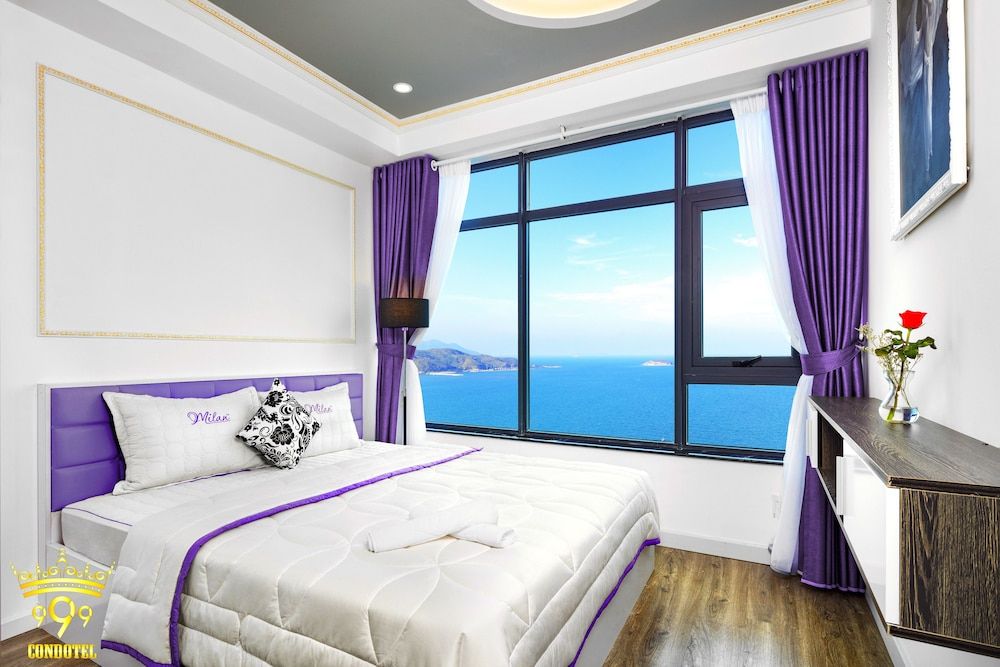 Luxury Apartment, 2 Bedrooms, Ocean View, Beachfront