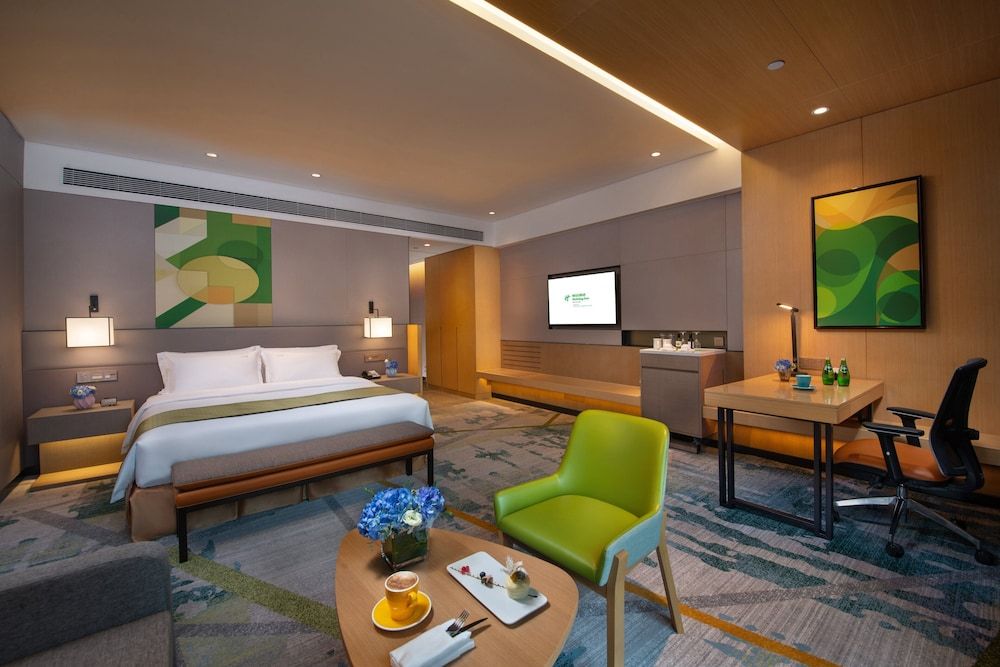 Premium Room, 1 King Bed