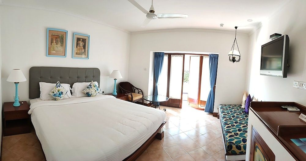 Deluxe Suite