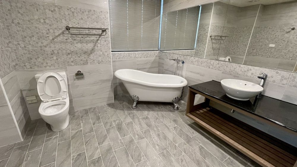 Kuei Ti Wan Hotel Family Room 3