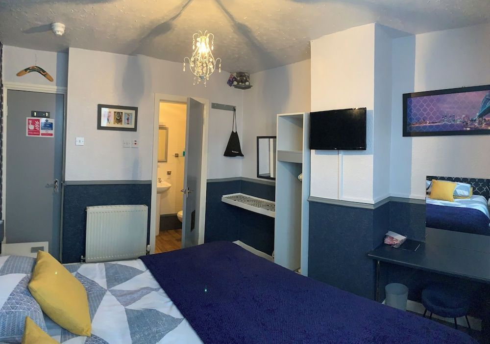 undefined The Hornby Villa B&B 3