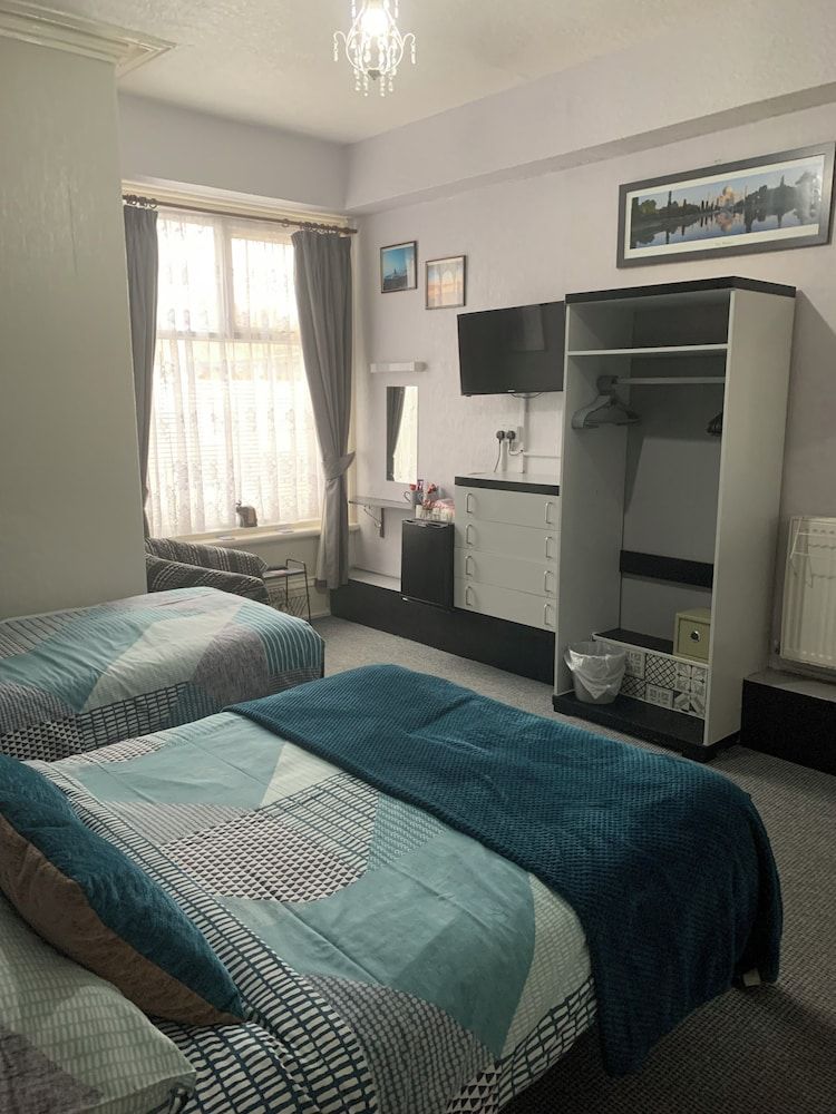 undefined The Hornby Villa B&B 5