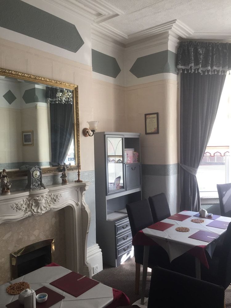 undefined The Hornby Villa B&B 10