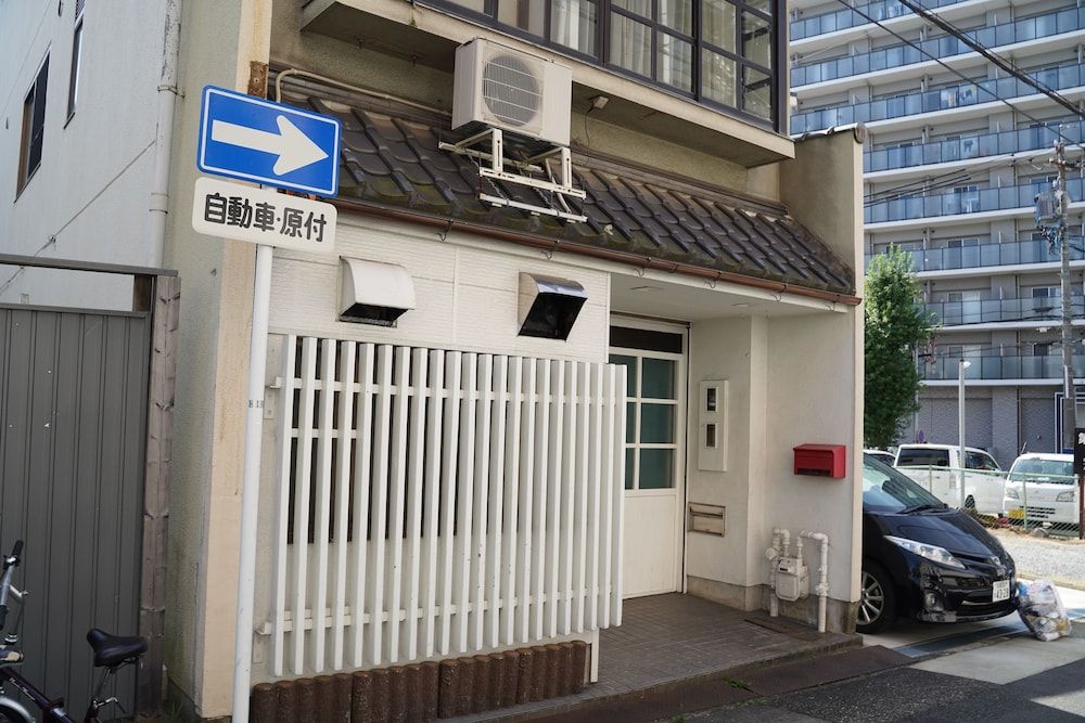 undefined Usatsuno Osu - Hostel