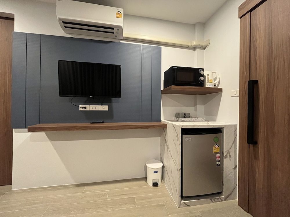 Rendezvous Oldtown Chiangmai Deluxe Quadruple Room, 1 Bedroom 6