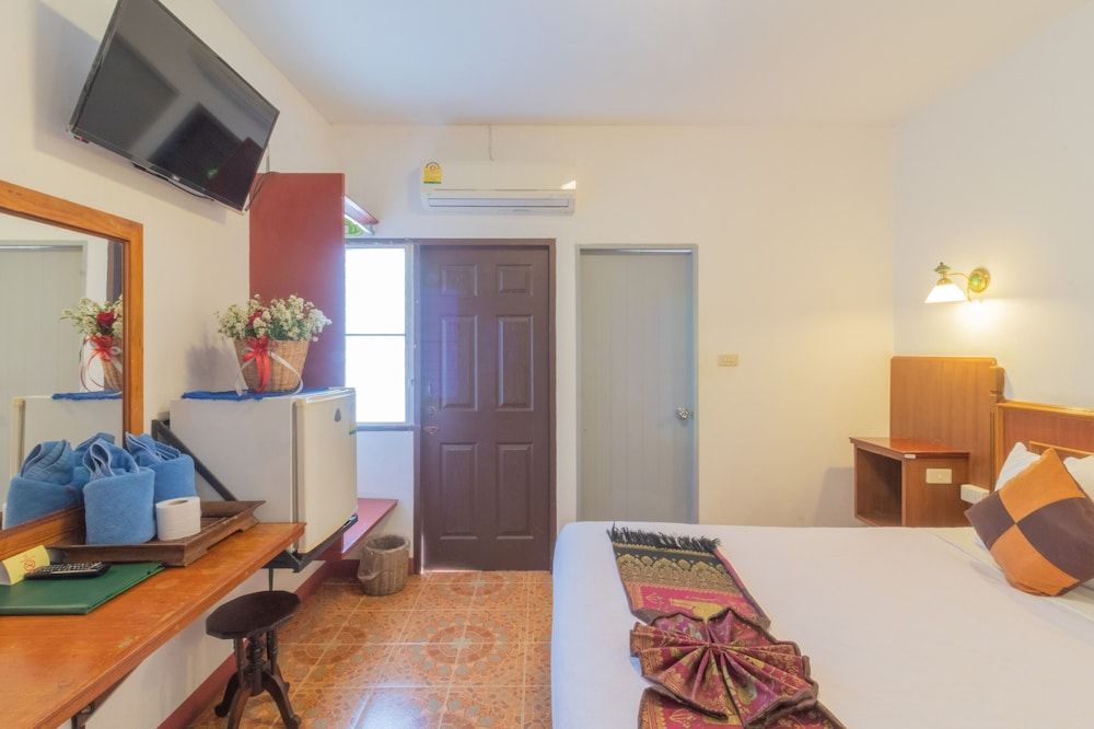 Rendezvous Oldtown Chiangmai Double Room with Balcony 12