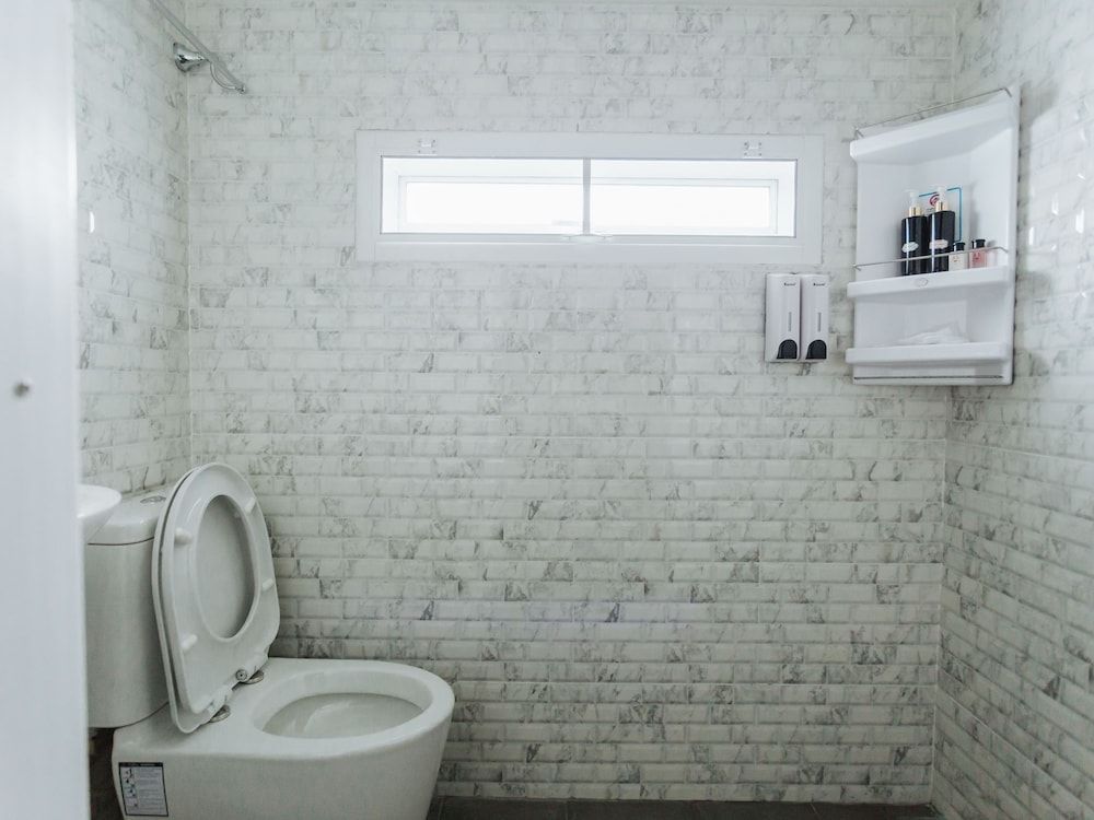 Rendezvous Oldtown Chiangmai Double Room with Balcony 21