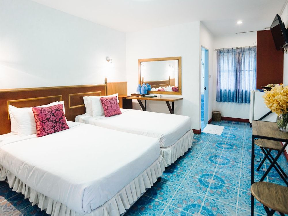 Twin Room, Private Bathroom
