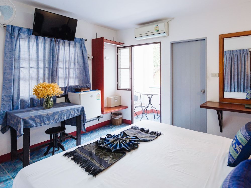 Rendezvous Oldtown Chiangmai Double Room with Balcony