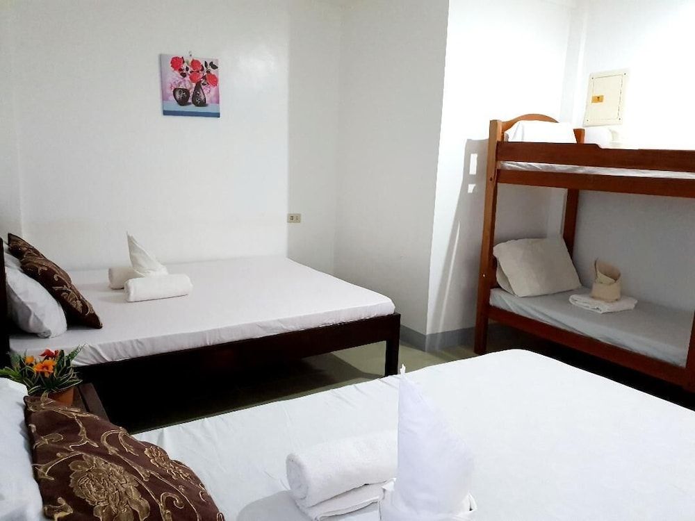 undefined Jodie's Place Transient House and Apartment 6