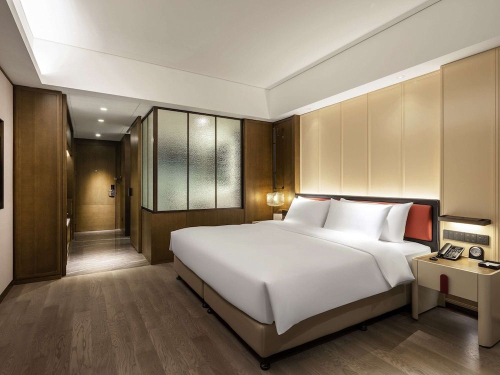 Swiss Advantage King Room