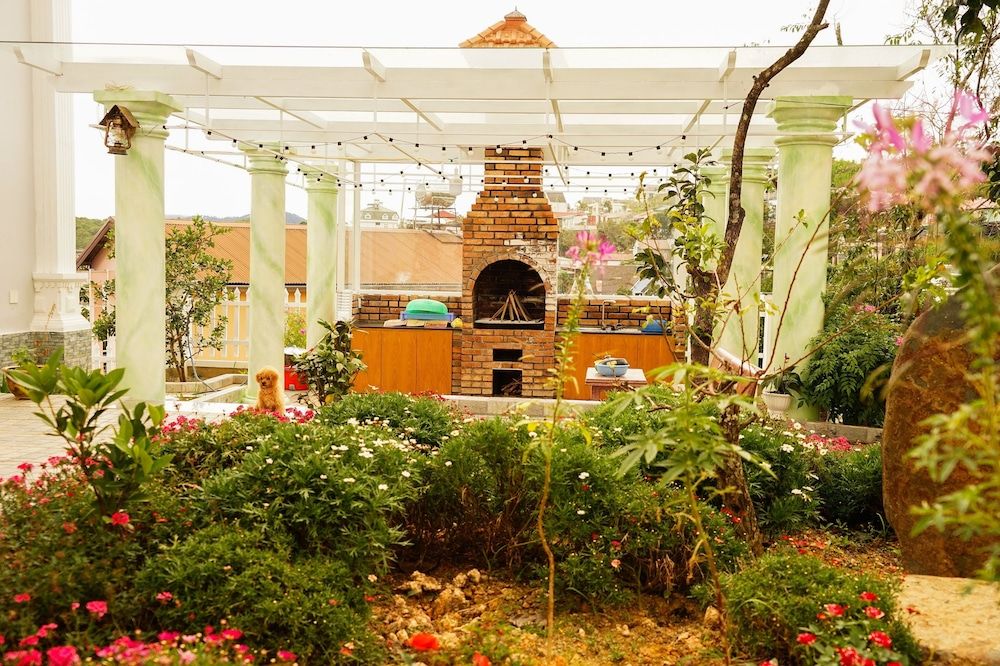 undefined Myrtle Villa Dalat 7