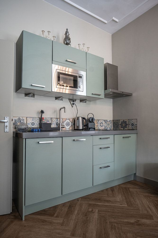 The Hogg House Deluxe Studio Suite 9