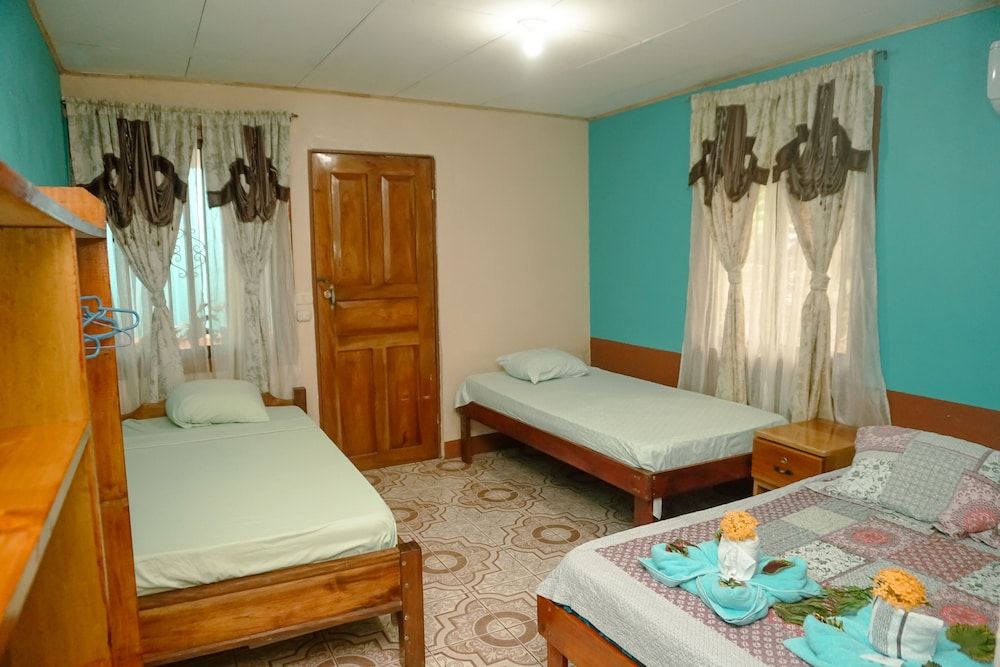 Casa Gitana Corcovado Family Room 2