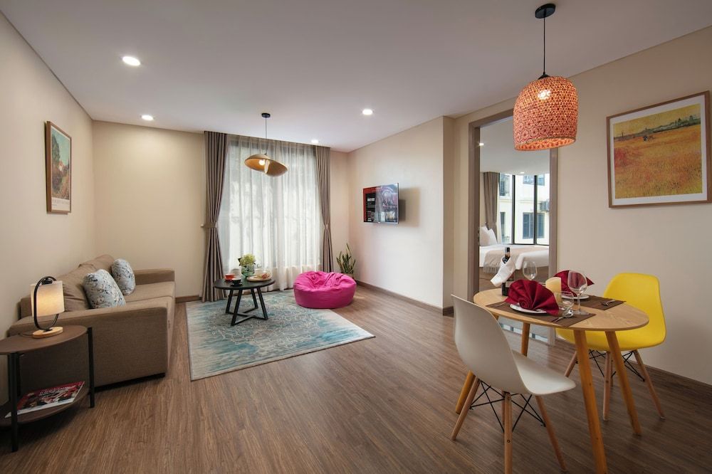 undefined HB Serviced Apartment - Lac Long Quan 2