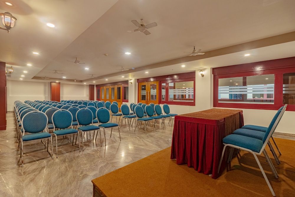 undefined Zip By Spree Hotels Mangala Towers Thrissur 7
