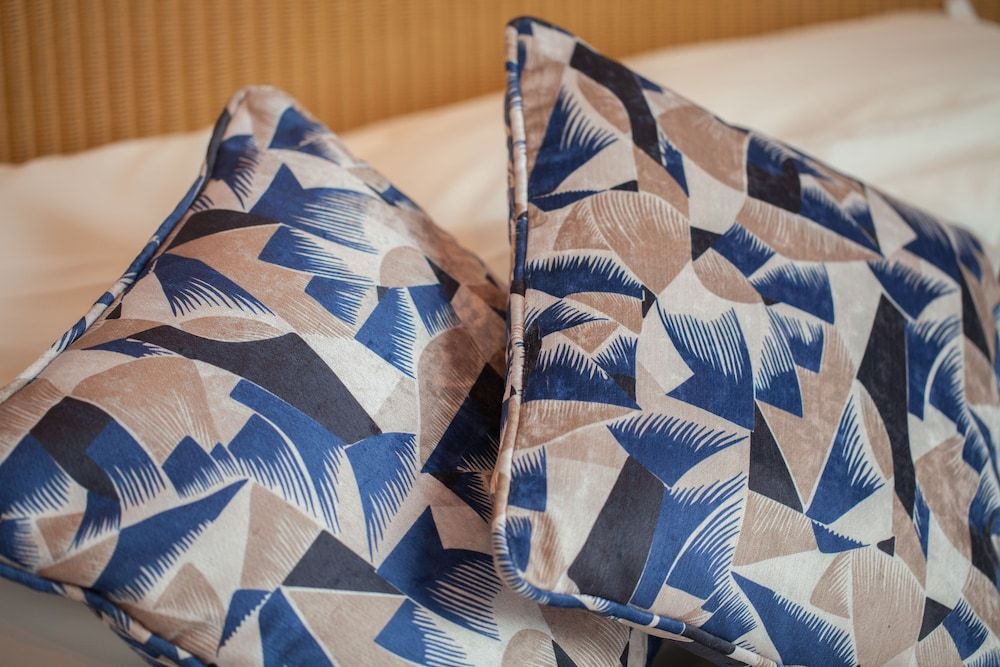 Hill View House Superior Double Room, Ensuite (First floor) 11