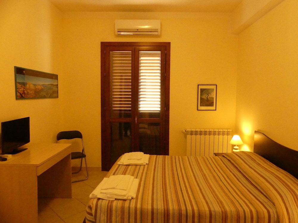 Beb 2000 Quadruple Room 3