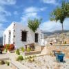 Traditional Apartments Madares