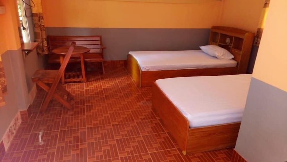 Nason Resort Basic Room, Multiple Beds, Non Smoking 3