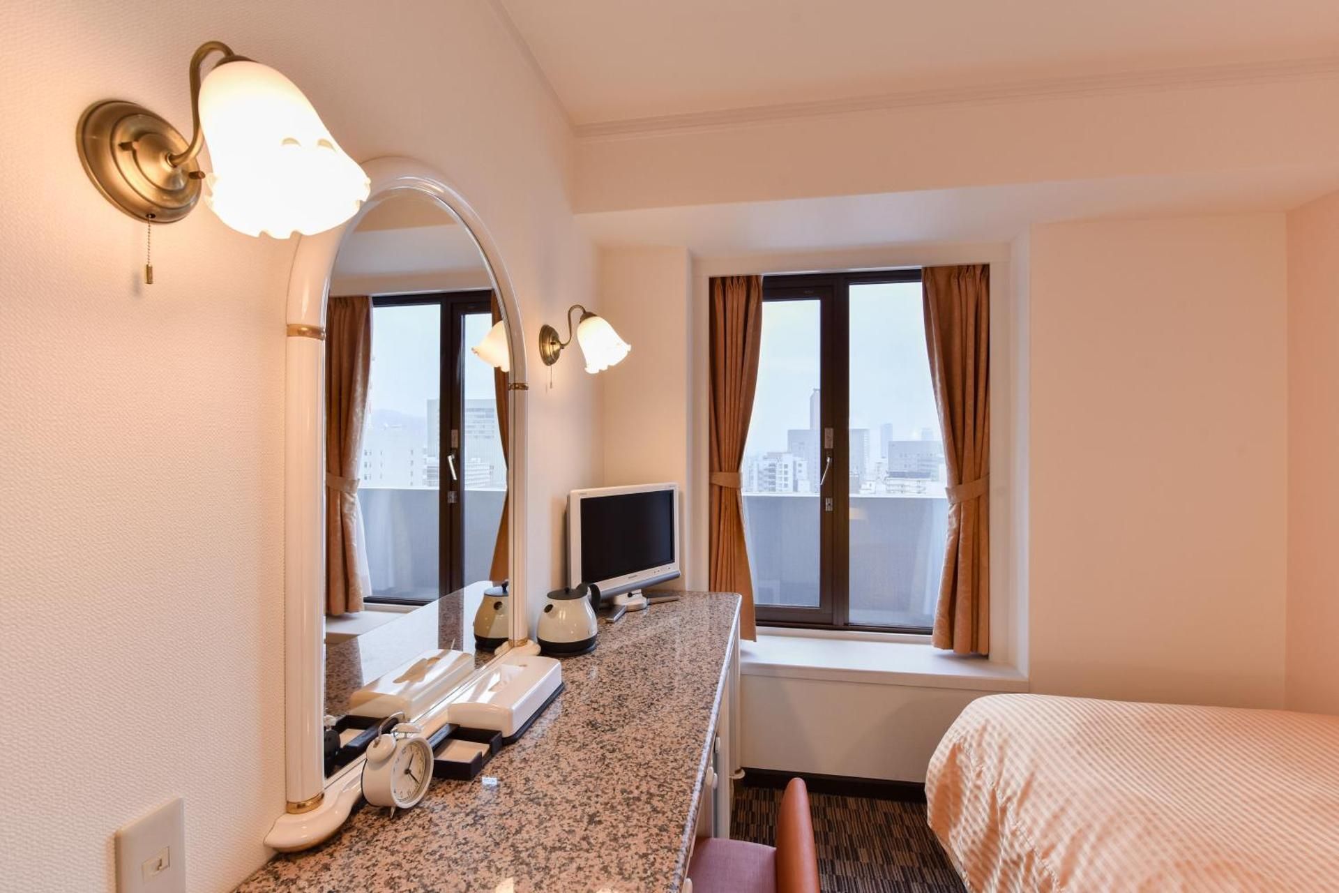 undefined Kobe Sannomiya Union Hotel 9