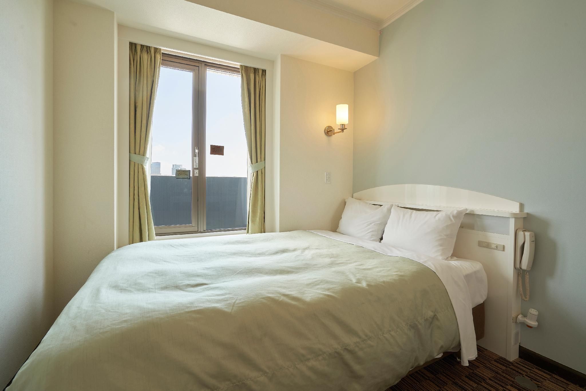 Kobe Sannomiya Union Hotel Double Room with Small Double Bed Smoking