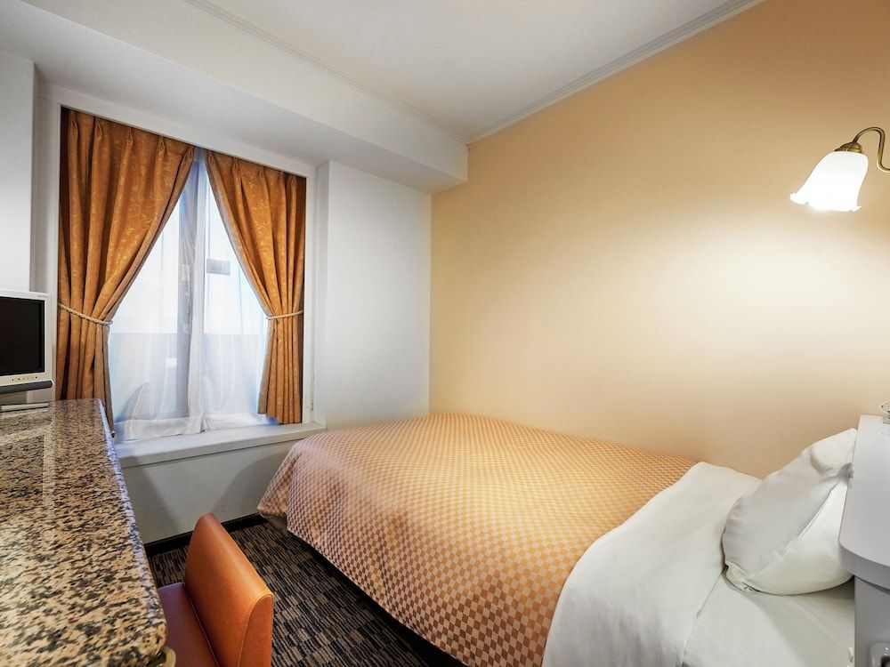 undefined Kobe Sannomiya Union Hotel 10