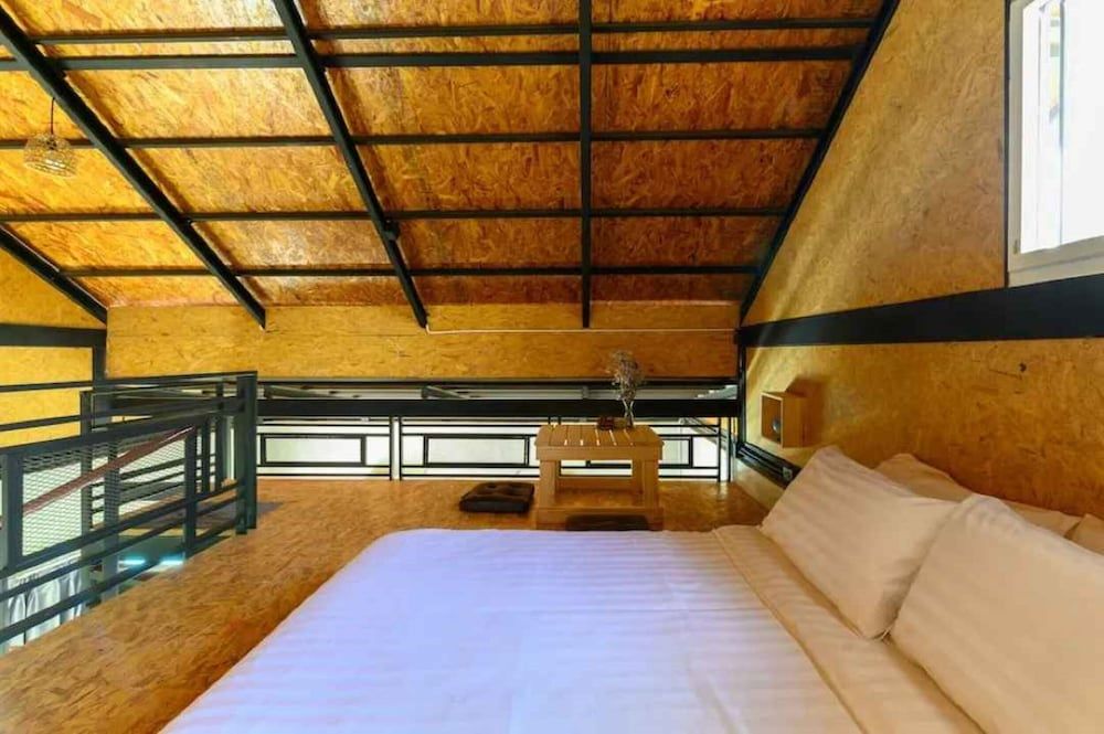 Loftpical Resort Family Room 4