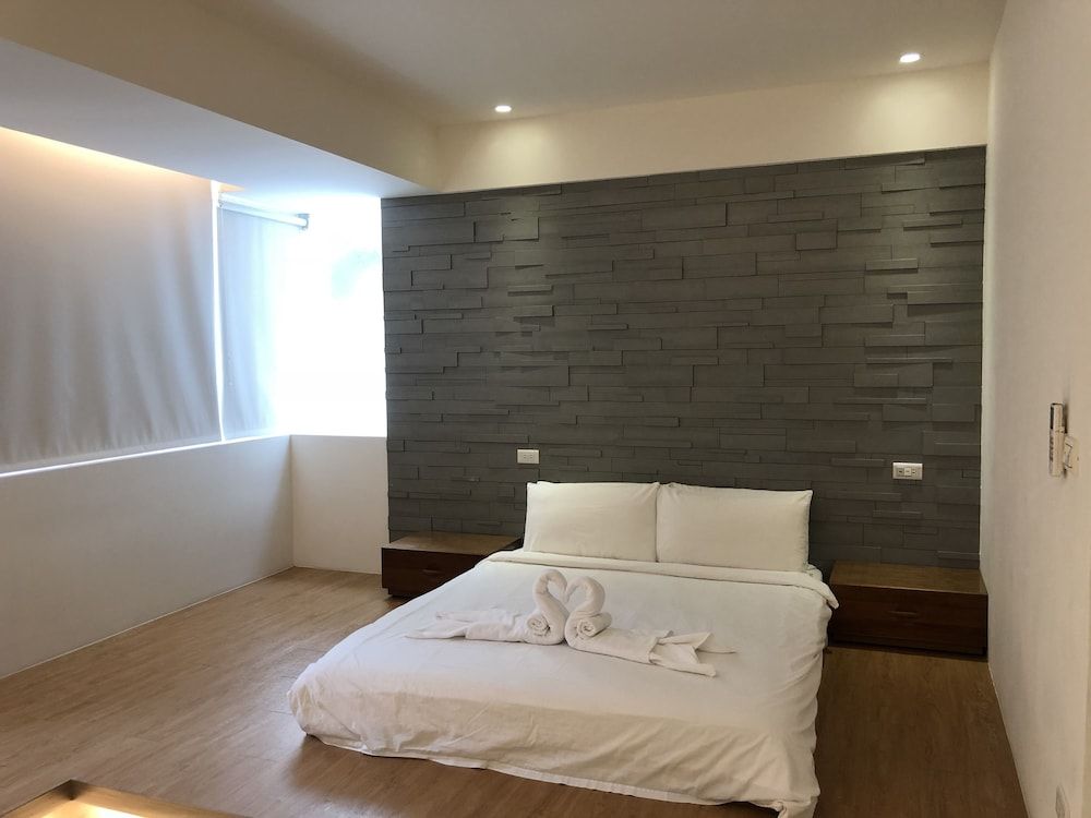 Happiness Dot Comfort Double Room